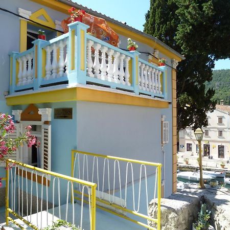 Villa Mozart Veli Lošinj Dış mekan fotoğraf