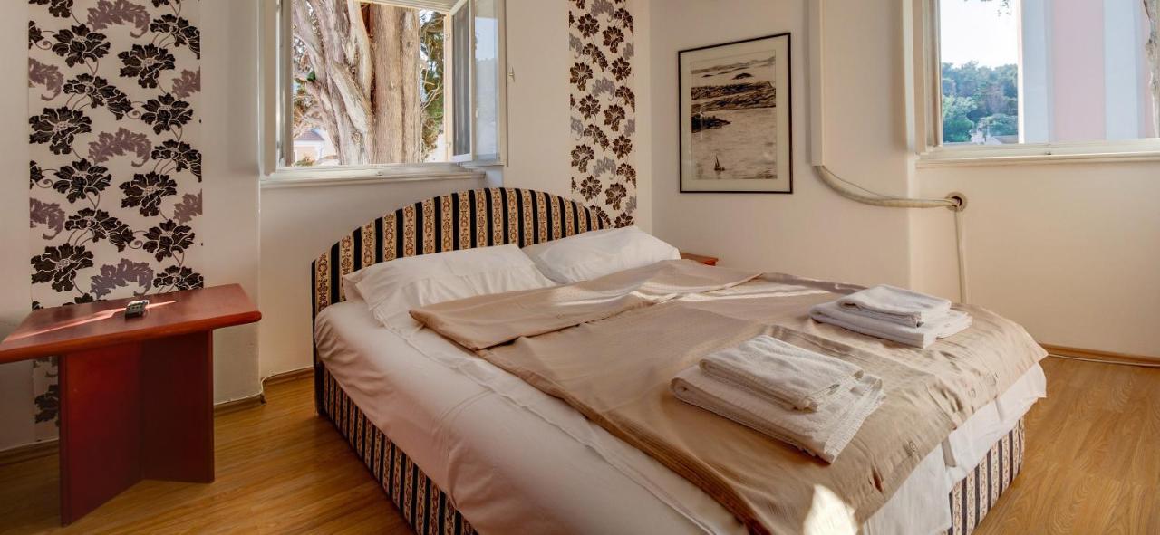 Villa Mozart Veli Lošinj Dış mekan fotoğraf
