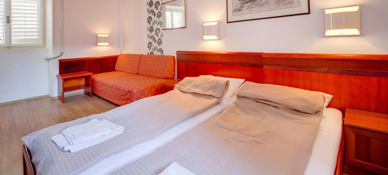 Villa Mozart Veli Lošinj Dış mekan fotoğraf