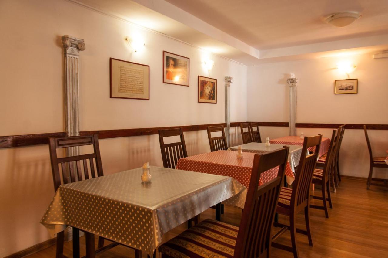 Villa Mozart Veli Lošinj Dış mekan fotoğraf