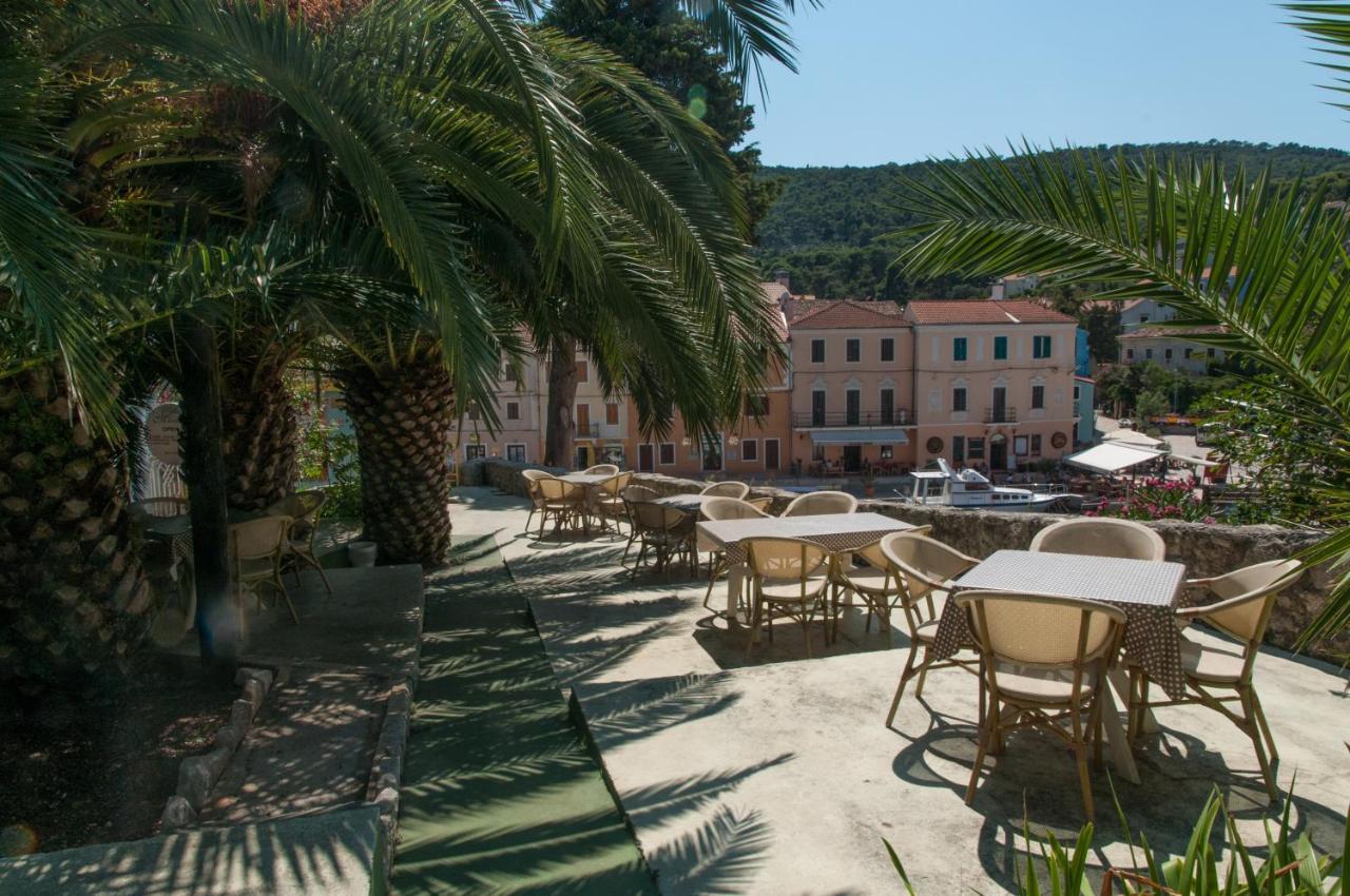 Villa Mozart Veli Lošinj Dış mekan fotoğraf