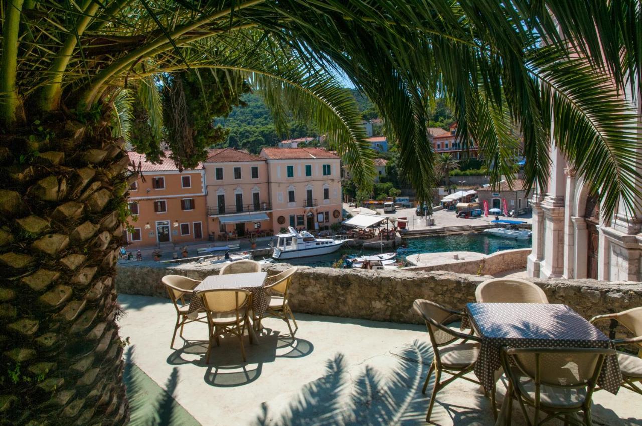 Villa Mozart Veli Lošinj Dış mekan fotoğraf
